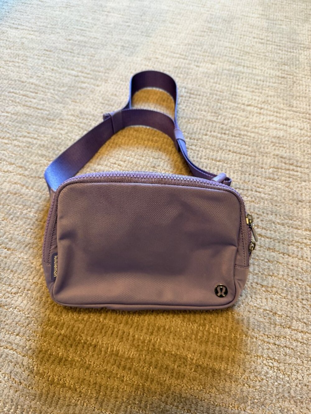 Lulu Lemon Large Everywhere Belt Bag in Purple